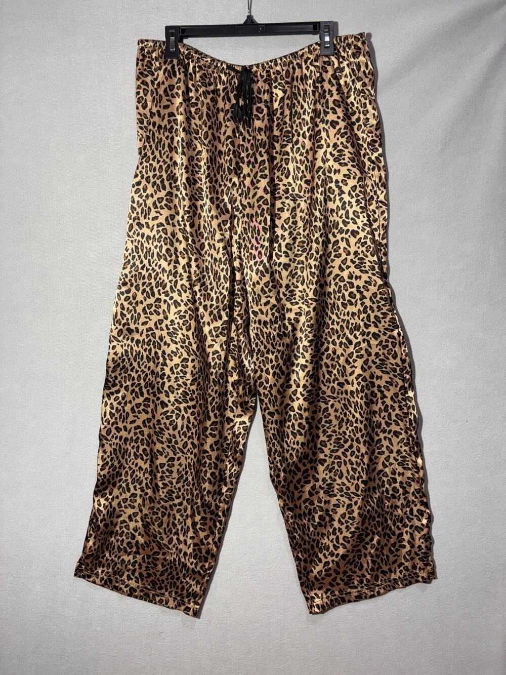 Victorias Secretโ PINK Satin Pants Womens 1X Leopard Animal Print Wide Leg Draw